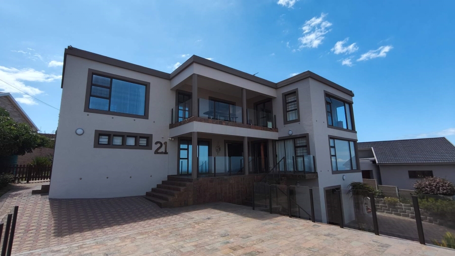 4 Bedroom Property for Sale in Dana Bay Western Cape